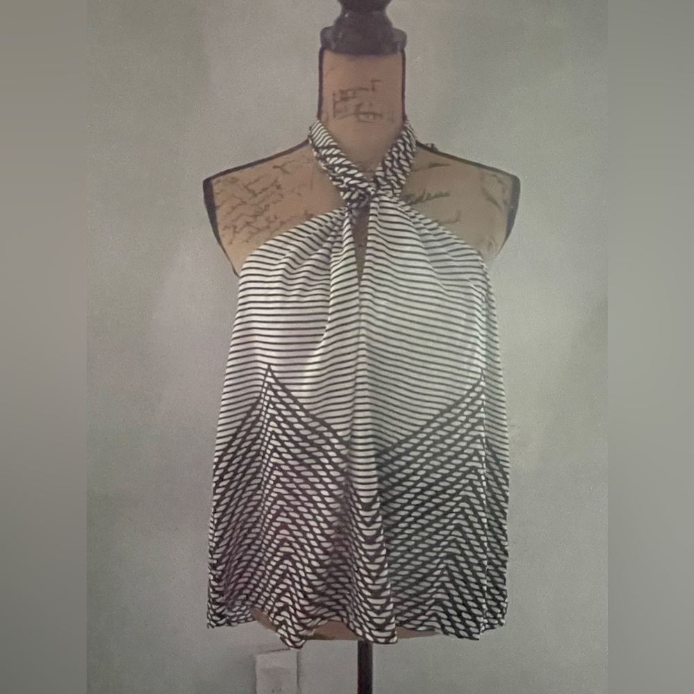 NWT-  Banana Republic neck halter top silk